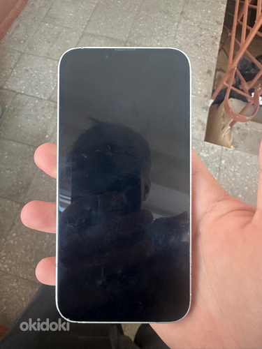 iPhone 13 128
