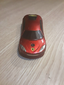 Mobiiltelefonid Firrari Nokia ExpressMusic 5800 (2 foto / 10)