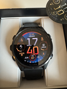 Garmin fēnix 8 43 мм AMOLED Sapphire Carbon Gray (1 фото из 2)