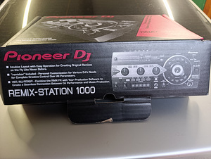 DJ remikser Pioneer RMX-1000 (1 foto / 4)