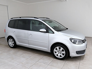 Volkswagen Touran Comfortline ATM 1.6 TDI 77kW (1 фото из 8)