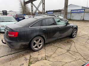 Audi A6 Comfortline 2.0 TDI 103kW (3 фото из 7)