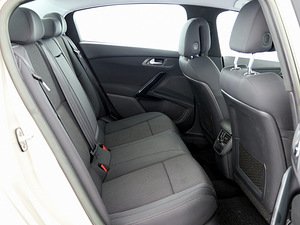 Peugeot 508 Elegance 1.6 115kW (7 foto / 7)