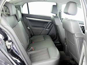 Opel Vectra Cosmo Facelift ATM 2.2 114kW (7 foto / 7)