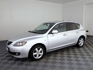 Mazda 3 Elegance Facelift 1.6 TD 66kW (2 foto / 7)