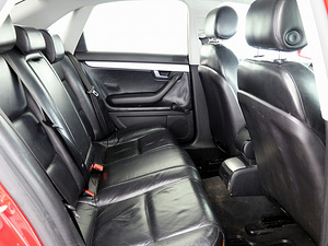Audi A4 Highline ATM 1.8 120kW (7 foto / 7)