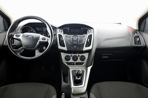 Ford Focus Comfort 1.6 TDCi 70kW (5 foto / 7)