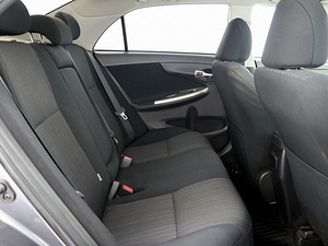 Toyota Corolla Linea Sol ATM 1.6 91kW (7 foto / 8)