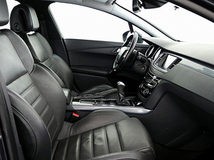 Peugeot 508 Luxury Facelift ATM 1.6 HDi 84kW (6 foto / 8)