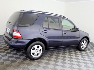 Mercedes-Benz ML 270 Luxury ATM 2.7 CDI 120kW (3 foto / 7)