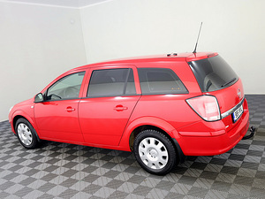 Opel Astra Facelift 1.6 85kW (4 foto / 7)