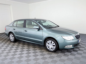 Skoda Superb Comfortline ATM 1.8 118kW (1 foto / 7)