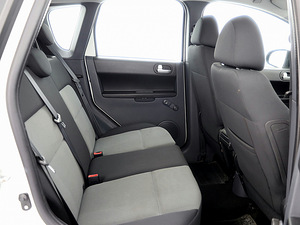 Mitsubishi Colt Facelift LPG 1.3 70kW (7 foto / 9)