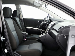 Toyota Corolla Verso Linea Sol Facelift ATM 1.8 95kW (6 фото из 9)