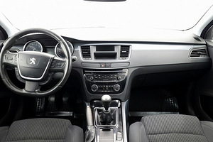 Peugeot 508 Elegance 1.6 115kW (5 foto / 8)