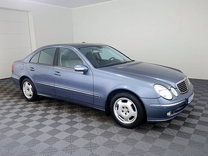 Mercedes-Benz E 200 Avantgarde ATM 1.8 Kompressor 120kW (1 foto / 7)