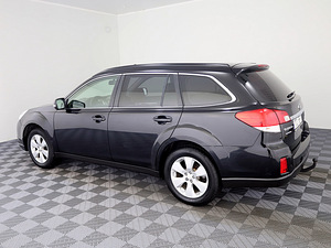 Subaru Outback Luxury 2.0 TD 110kW (4 foto / 8)