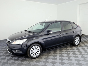 Ford Focus Ghia Facelift ATM 1.6 74kW (2 foto / 7)