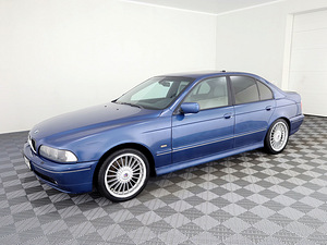 BMW 530 Sportpakett Facelift ATM 2.9 D 142kW (2 foto / 9)