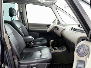 Renault Espace Luxury ATM 3.0 dCi 150kW (6 foto / 9)