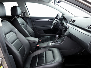 Volkswagen Passat Highline ATM 1.4 110kW (6 foto / 8)