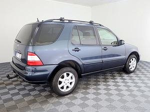 Mercedes-Benz ML 270 Luxury ATM 2.7 CDI 120kW (3 foto / 7)