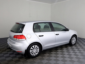 Volkswagen Golf Comfortline 1.4 59kW (3 foto / 7)