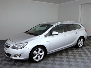 Opel Astra Sports Tourer 1.4 103kW (2 foto / 7)