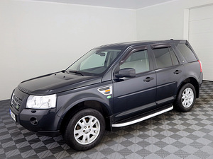 Land Rover Freelander HSE 4x4 2.2 TD4 118kW (2 foto / 7)
