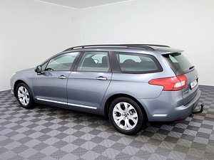 Citroen C5 Elegance Facelift ATM 1.6 115kW (4 foto / 8)
