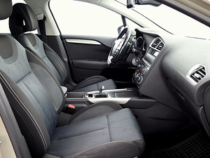 Citroen C4 Elegance ATM 1.6 HDi 82kW (6 foto / 7)