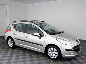 Peugeot 207 Elegance 1.4 70kW (1 foto / 7)