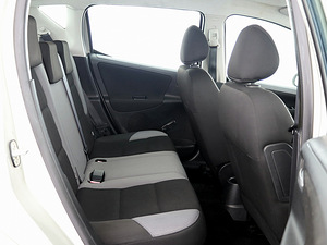 Peugeot 207 Elegance 1.4 70kW (7 foto / 7)