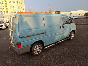 Volkswagen Transporter Kasten 2.4 TDI 57kW (3 foto / 7)