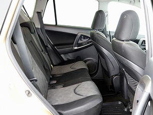 Toyota RAV4 Linea Sol Facelift LPG 2.0 116kW (7 foto / 9)