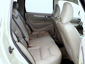 Volvo XC70 Summum Facelift ATM 2.4 D5 136kW (7 foto / 7)
