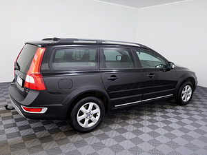 Volvo XC70 Summum ATM 2.4 D5 136kW (3 foto / 7)