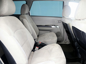 Mitsubishi Grandis Comfort LPG ATM 2.4 121kW (7 foto / 9)