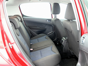Peugeot 308 Elegance 1.6 88kW (7 foto / 7)