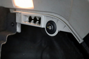 BMW X3 Business ATM 2.0 D 135kW (8 foto / 9)