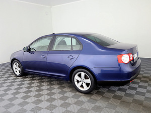 Volkswagen Jetta Comfortline ATM 1.9 TDI 77kW (4 foto / 7)