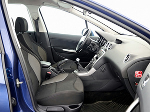 Peugeot 308 Elegance 1.6 HDi 80kW (6 foto / 7)