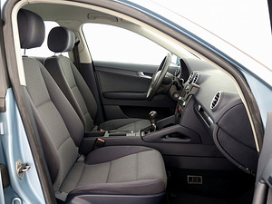Audi A3 Sportback Facelift 1.4 92kW (6 foto / 7)