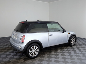 MINI Cooper Comfort ATM 1.6 85kW (3 foto / 8)