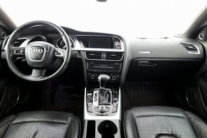 Audi A5 Sportback Quattro ATM 3.0 TDI 176kW (5 foto / 8)
