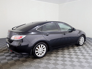Mazda 6 Elegance Facelift 2.0 114kW (3 foto / 7)