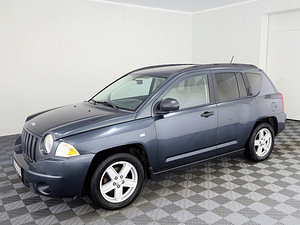 Jeep Compass Comfort 4x4 2.0 CRD 103kW (2 foto / 7)