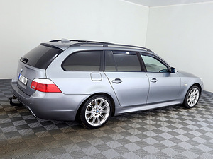 BMW 530 xDrive M-Pakett Facelift ATM 3.0 XD 173kW (3 foto / 9)
