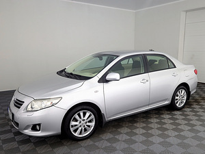 Toyota Corolla Linea Sol ATM 1.6 91kW (2 foto / 8)