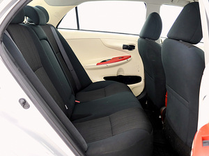 Toyota Corolla Linea Sol ATM 1.6 91kW (7 foto / 8)
